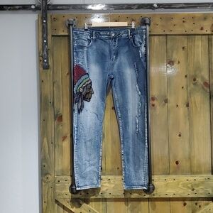 JEANS NATIVE AMERICAN EMBROIDERED RIPPED DISTRESSED Chief Head dress Drama
